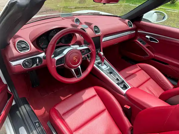 Porsche 718 2019