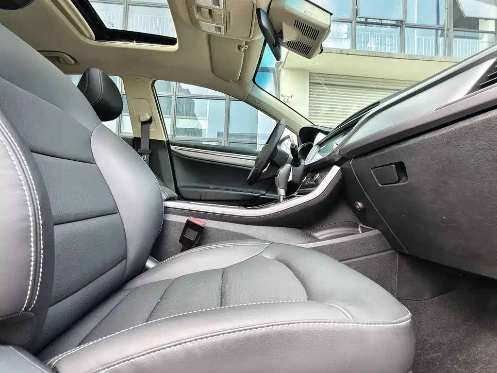 Geely Emgrand GL 2020 — фото 12