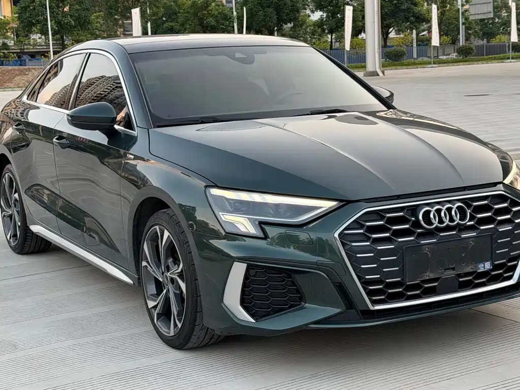 Audi A3 2022 — фото 3