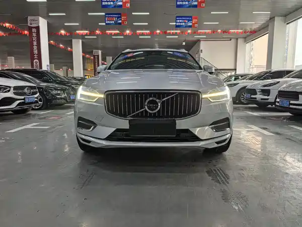 Volvo XC60 2020