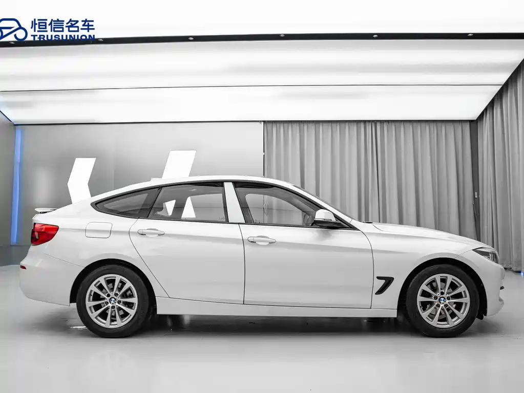 BMW 3 Series GT 2017 — фото 7