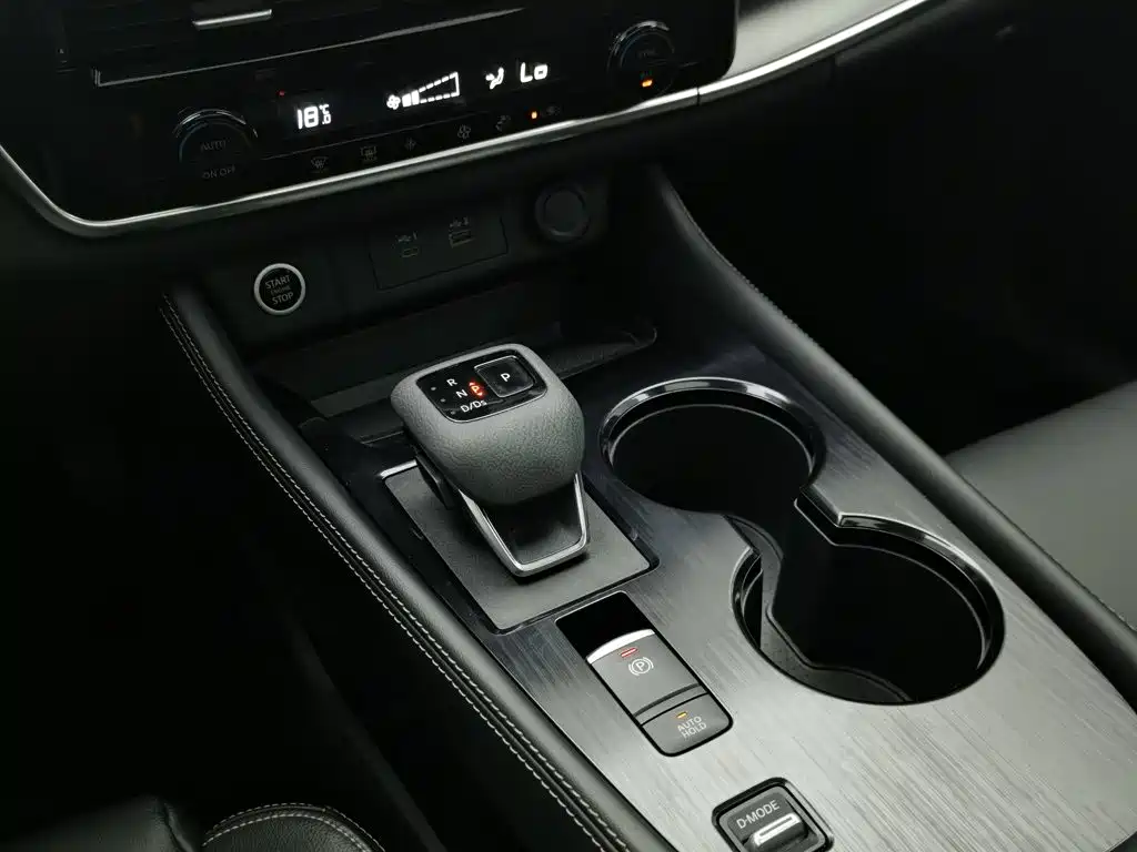 Nissan X-Trail 2021 — фото 13