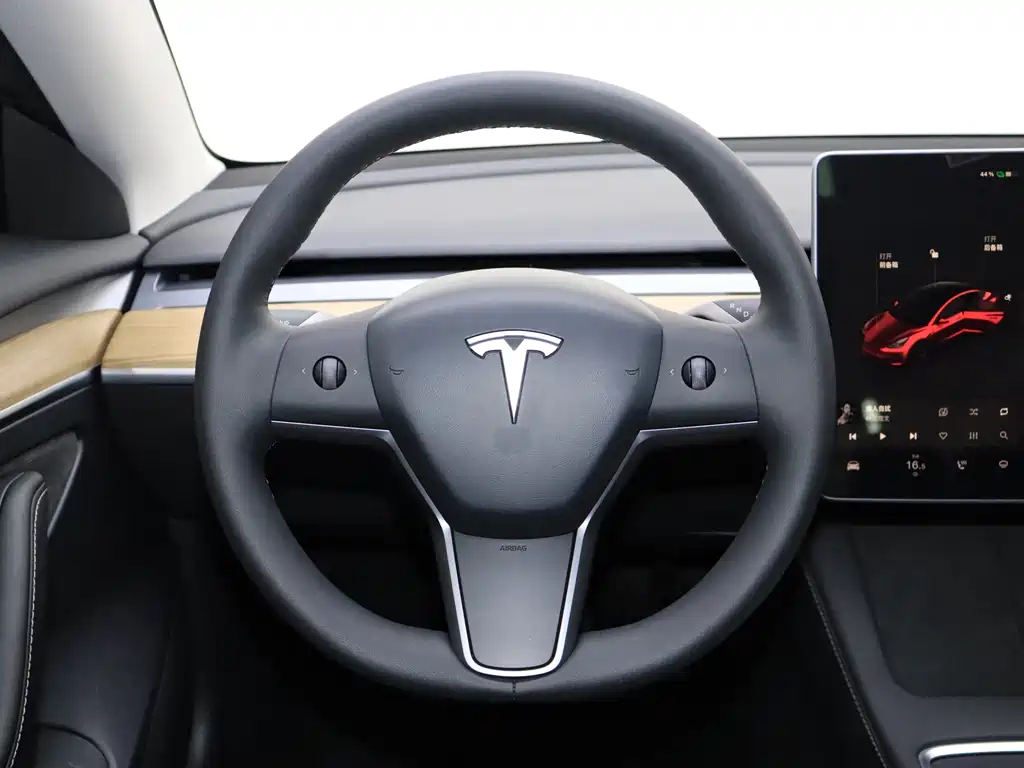 Tesla Model 3 2023 — фото 22