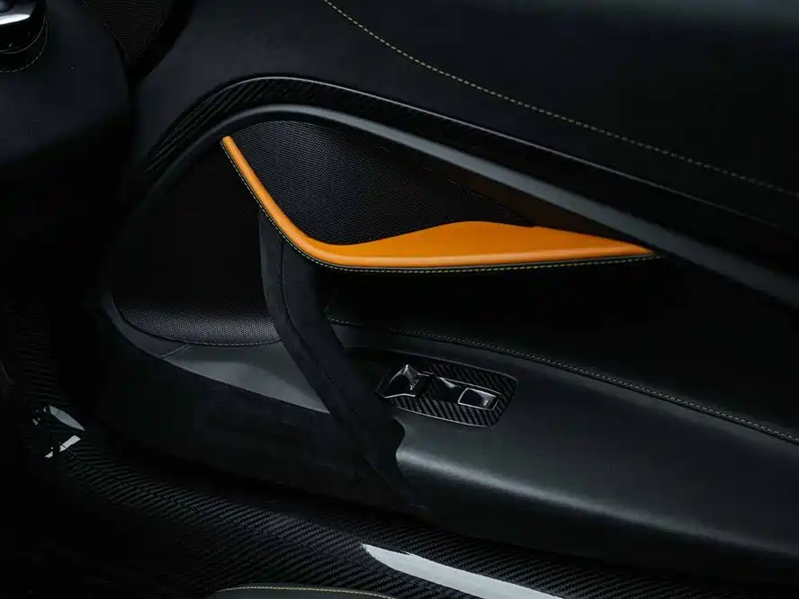 McLaren 720S 2018 — фото 32