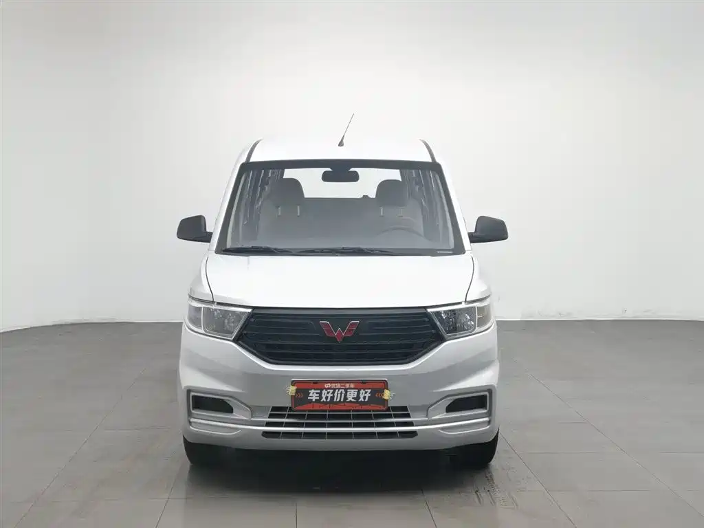 Wuling Hongguang V 2023 — фото 3