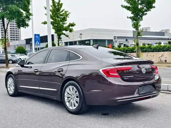 Buick LaCrosse 2017