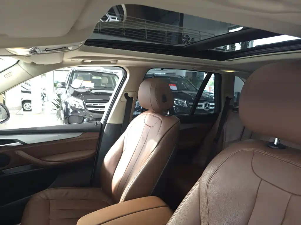 BMW X5 2016 — фото 15