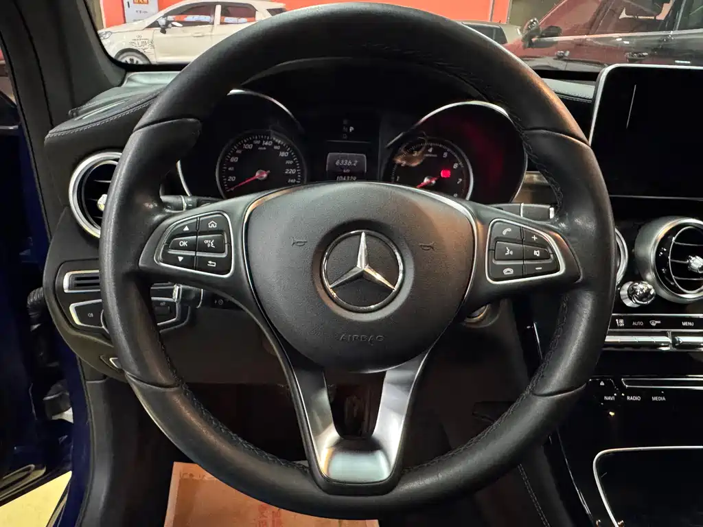 Mercedes-Benz GLC Coupe 2017 — фото 20