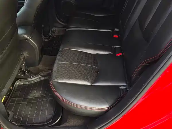 Mazda Ruiyi 2012
