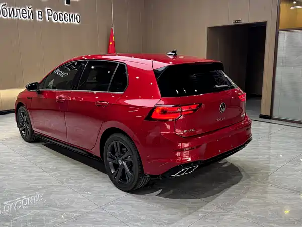 Volkswagen Golf 2023
