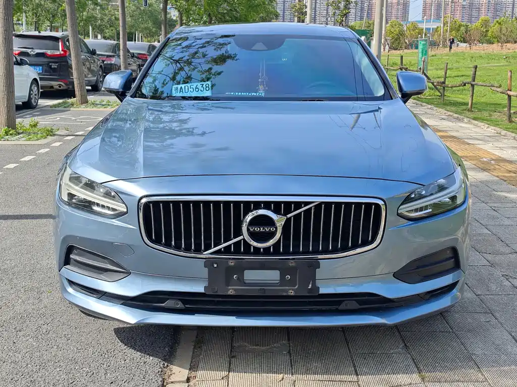 Volvo S90 2018 — фото 2