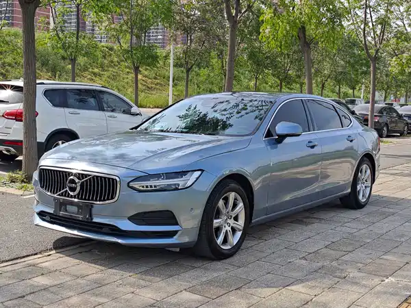 Volvo S90 2018