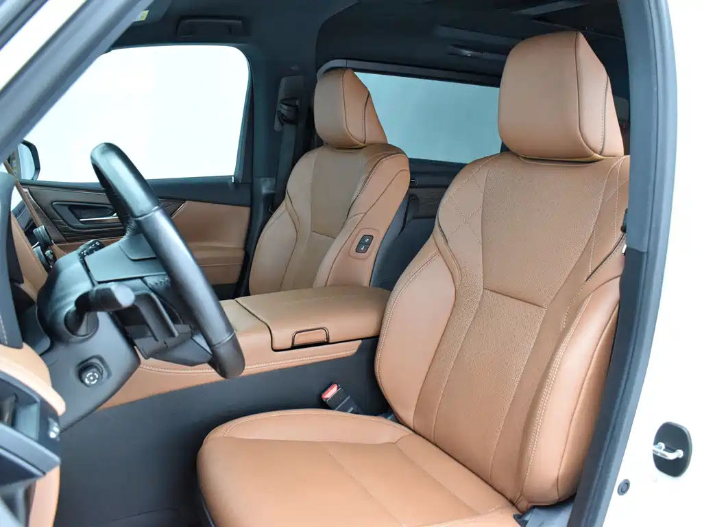 Toyota Vellfire 2024 — фото 11