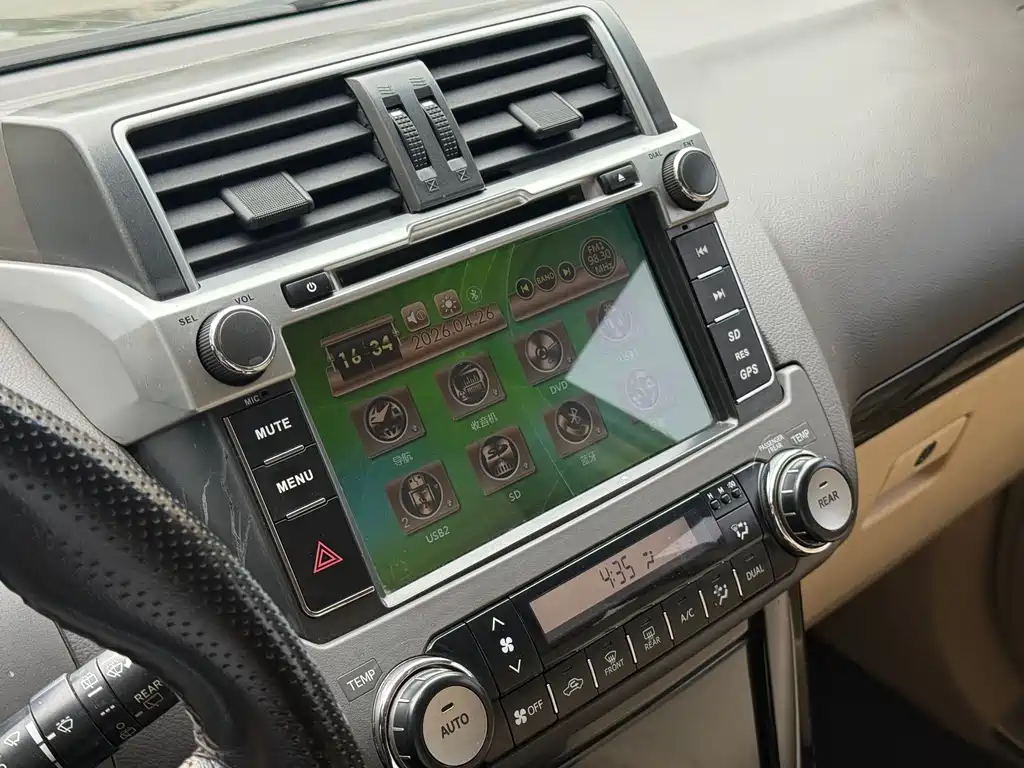 Toyota Prado 2016 — фото 14