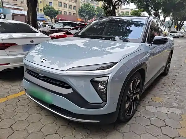 NIO ES6 2021