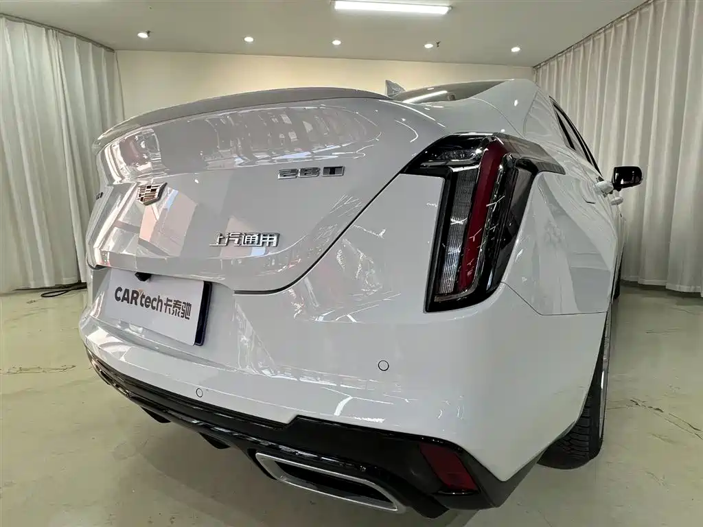 Cadillac CT4 2021 — фото 21