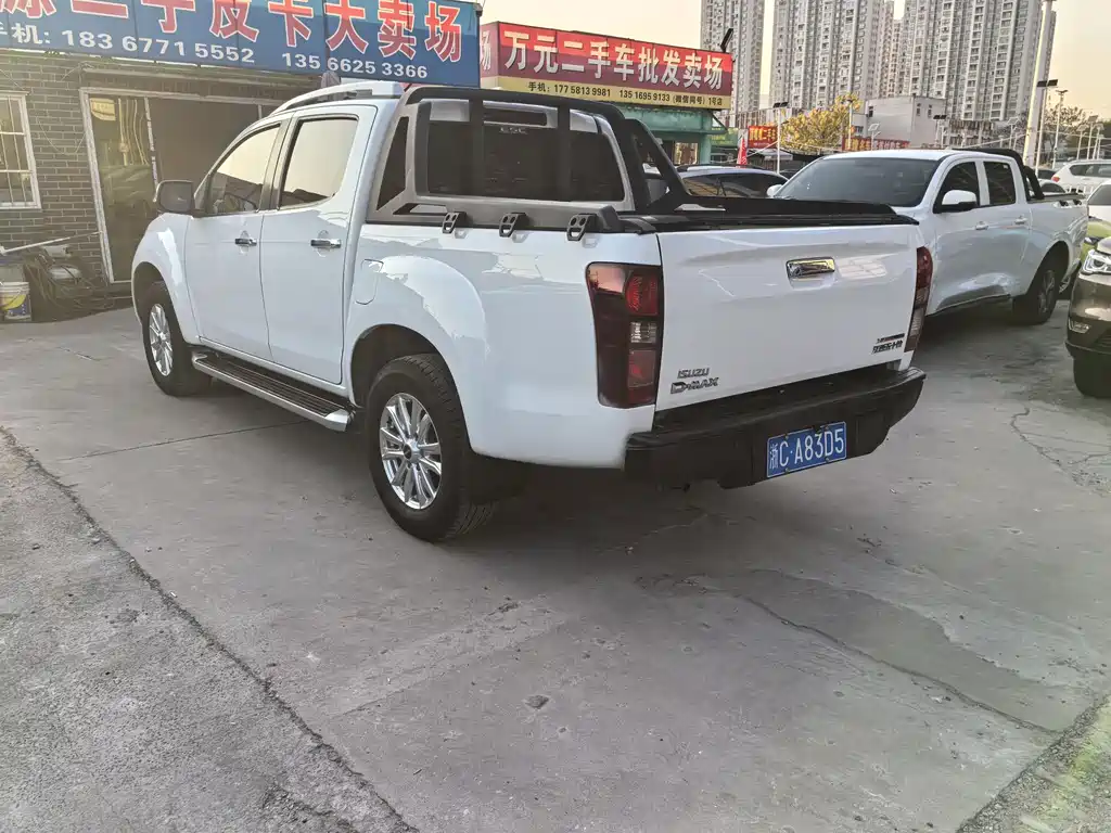 Isuzu D-MAX 2020 — фото 7