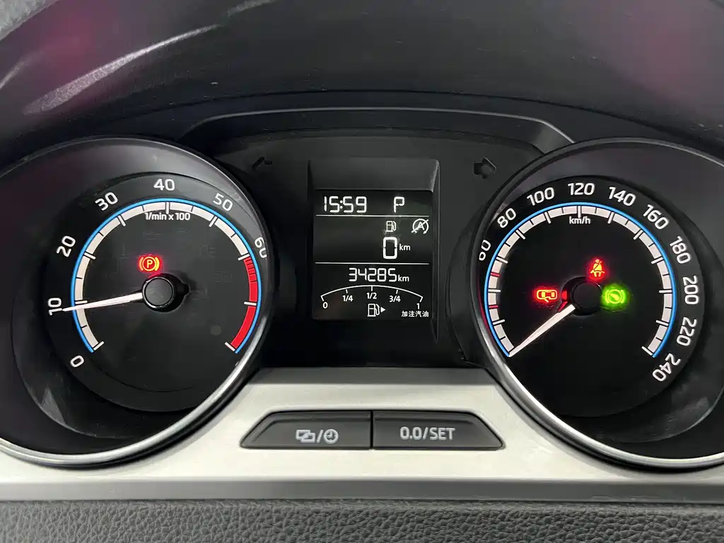 Skoda Rapid 2022 — фото 10