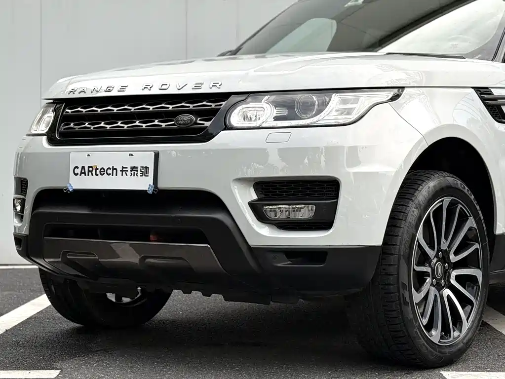 Land Rover Range Rover Sport 2017 — фото 16