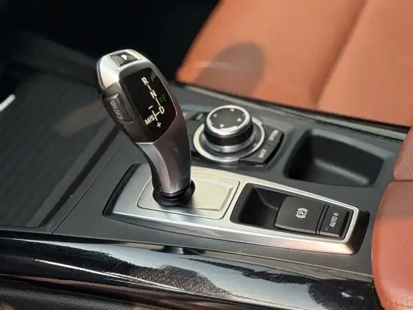 BMW X5 2011