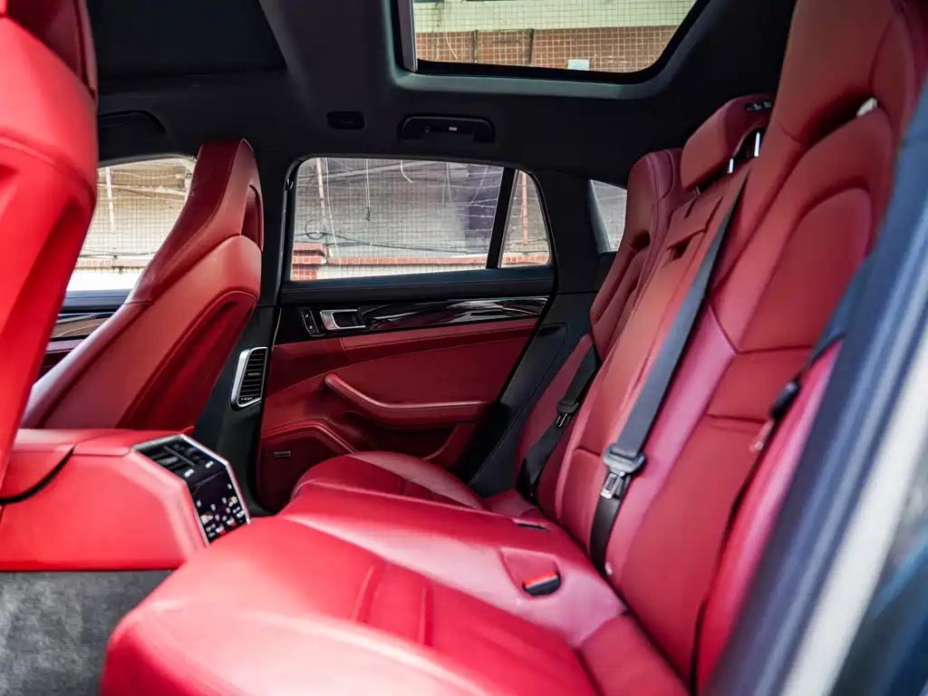 Porsche Panamera 2019 — фото 15