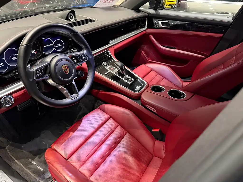 Porsche Panamera 2019 — фото 13