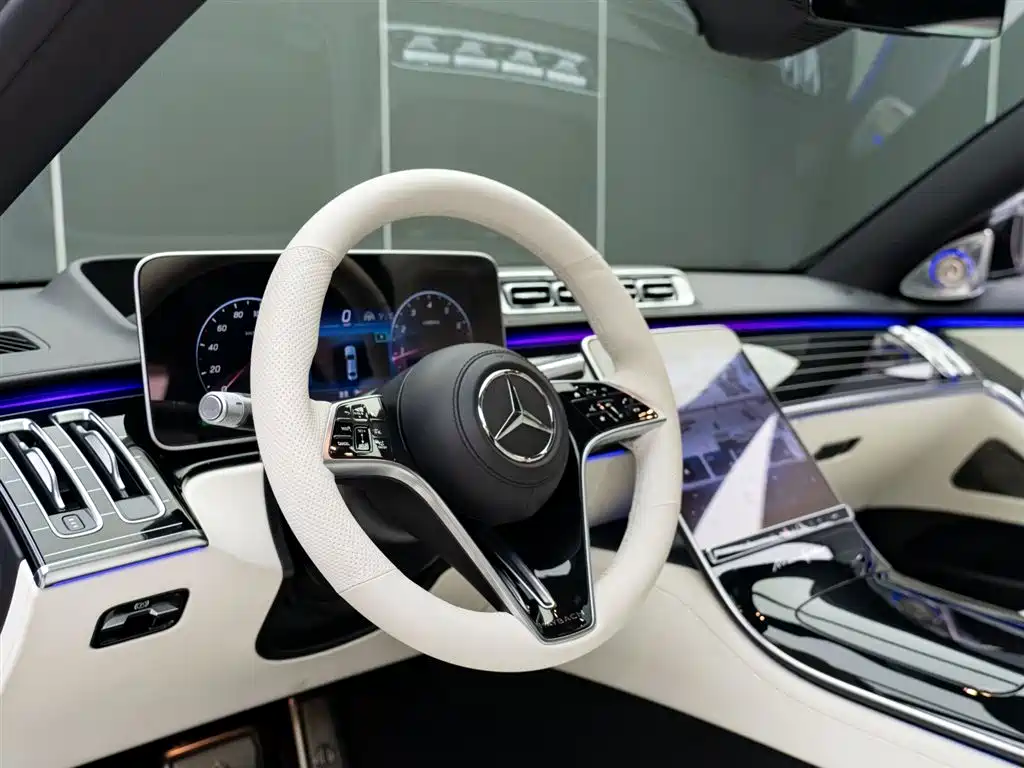Mercedes-Benz Maybach S-Class 2024 — фото 12