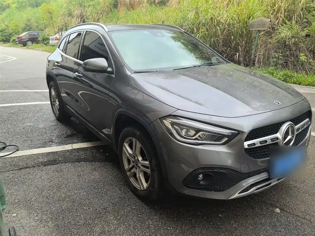 Mercedes-Benz GLA 2023 — фото 4