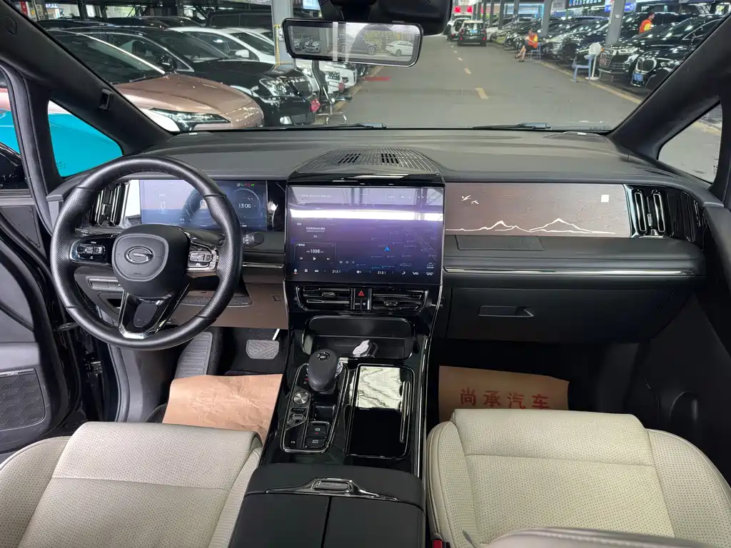 GAC Motor Trumpchi M8 2022 — фото 12