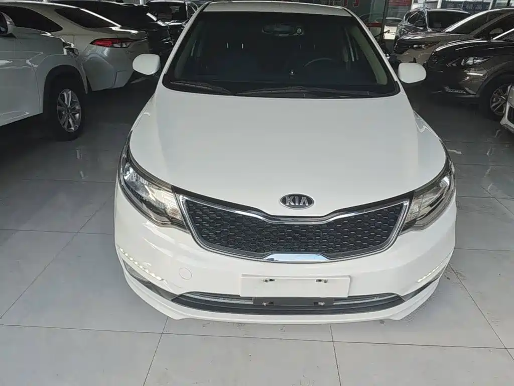 Kia K2 2015