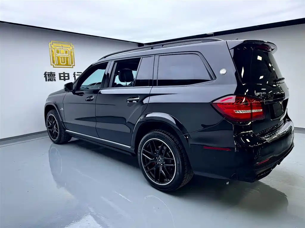 Mercedes-Benz GLS AMG 2017 — фото 4