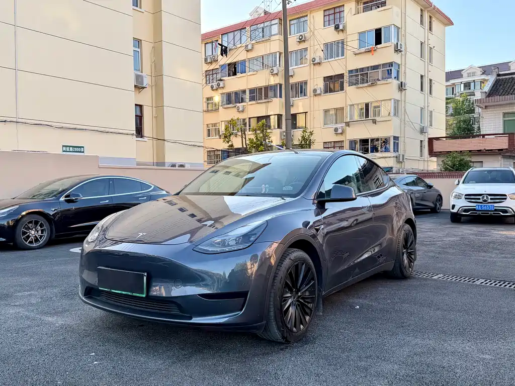 Tesla Model Y 2022 — фото 1