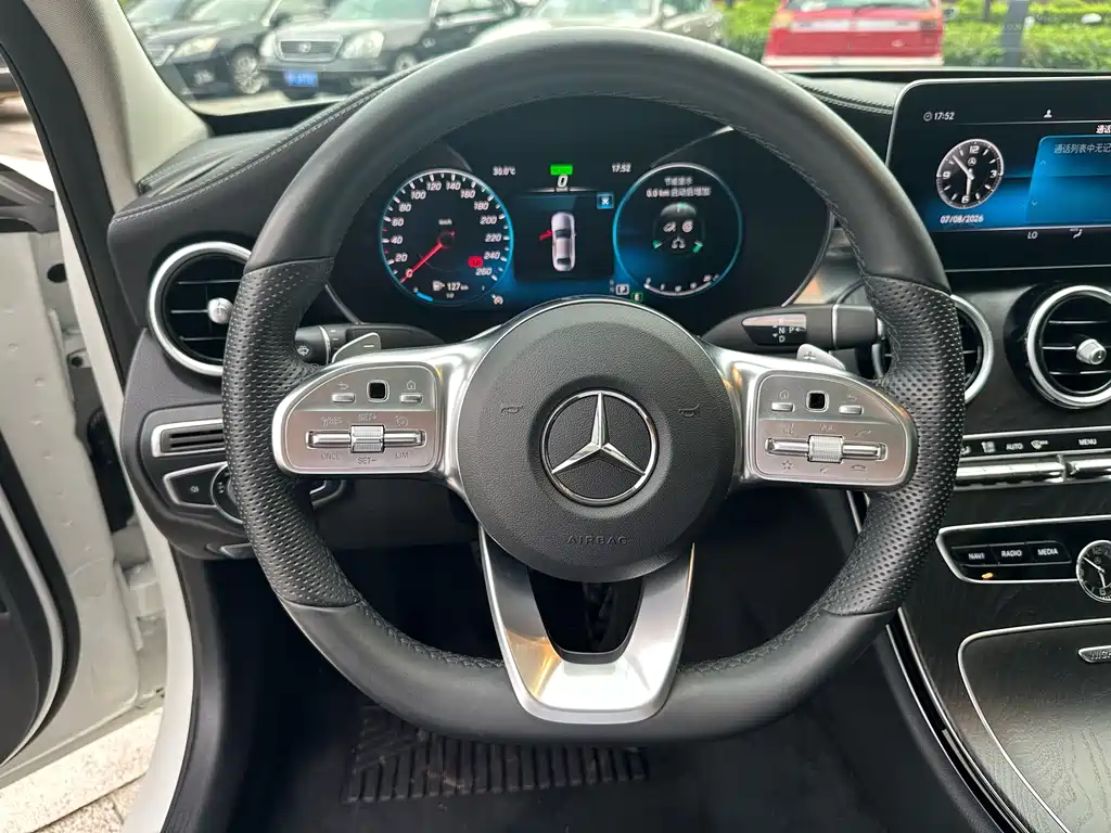 Mercedes-Benz C-Class 2021 — фото 24