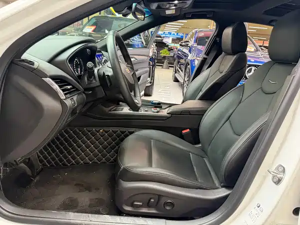 Cadillac CT5 2023
