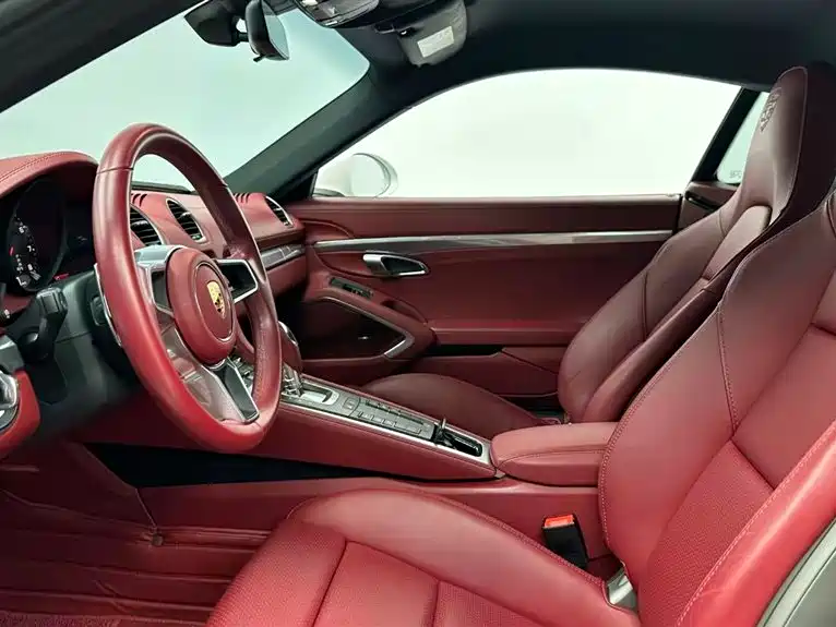 Porsche 718 2024 — фото 15