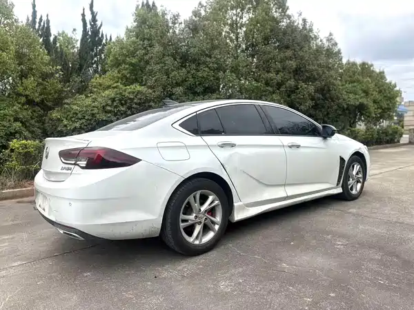 Buick Regal 2020