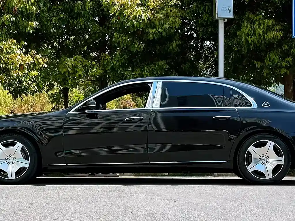 Mercedes-Benz S-Class 2022 — фото 2