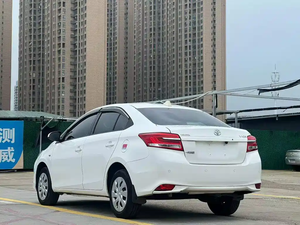 Toyota Vios 2020 — фото 9