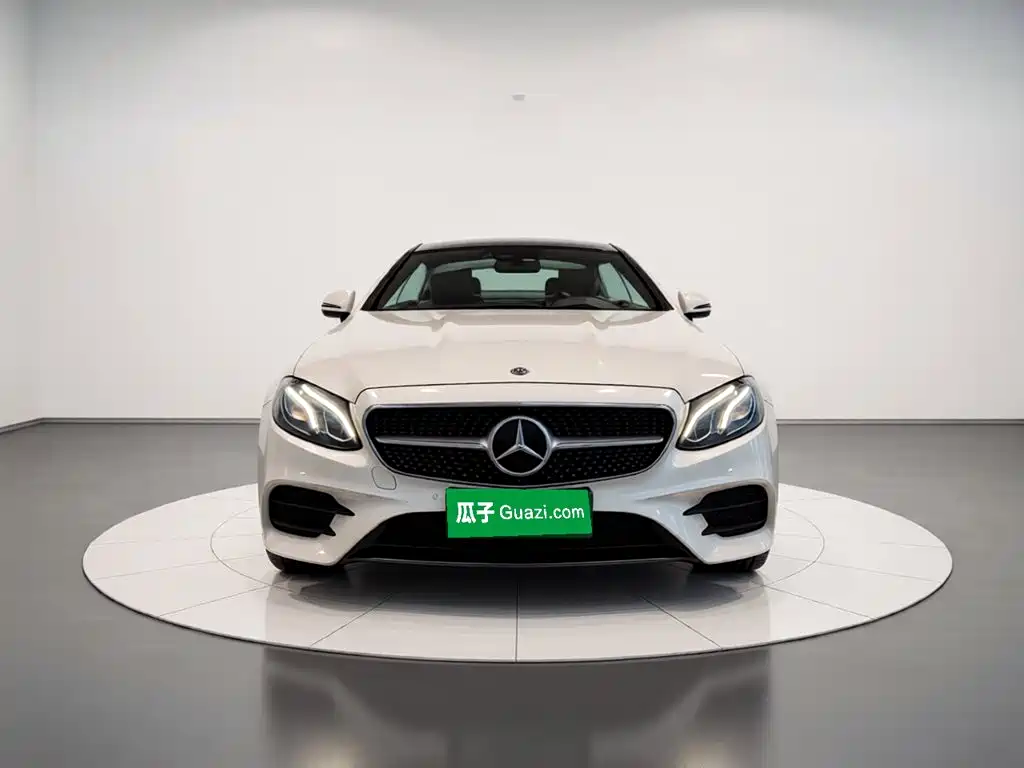 Mercedes-Benz E-Class 2018 — фото 24