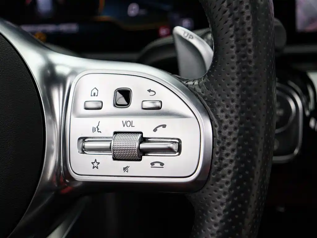 Mercedes-Benz A-Class AMG 2020 — фото 14