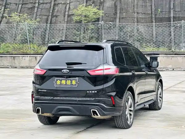 Ford Edge 2020