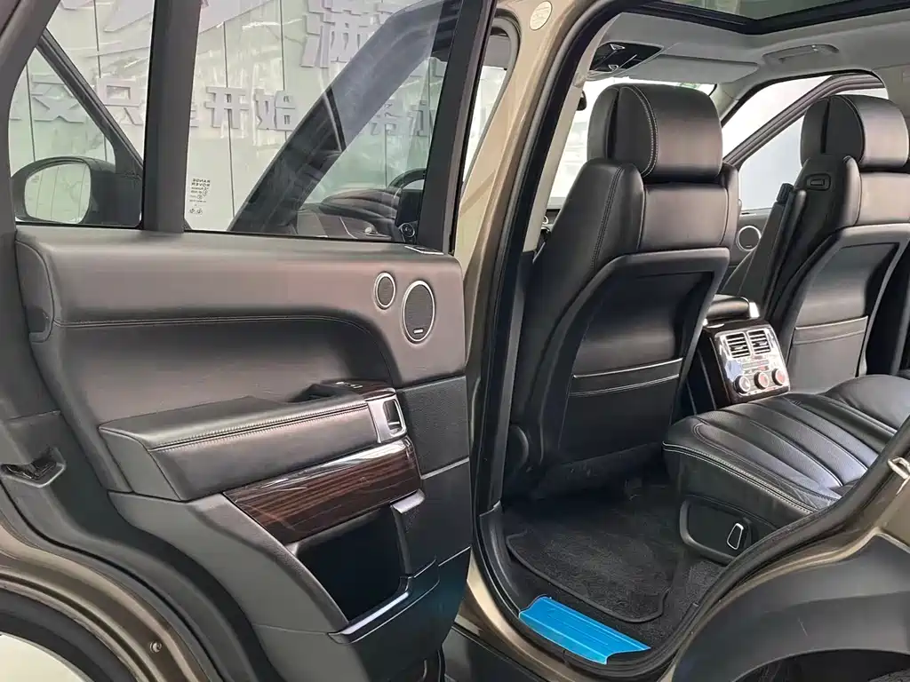 Land Rover Range Rover 2014 — фото 12
