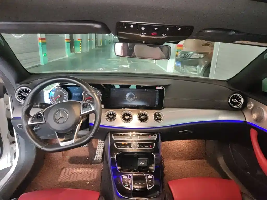 Mercedes-Benz E-Class 2018 — фото 13