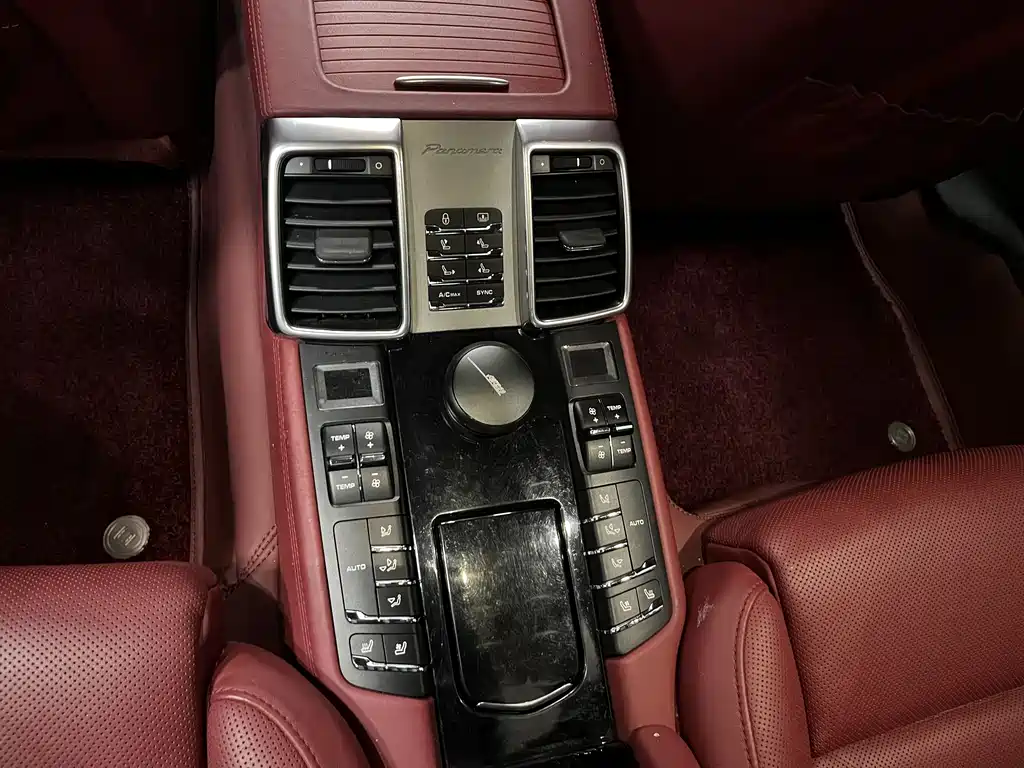 Porsche Panamera 2016 — фото 16