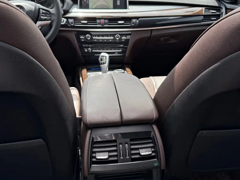 BMW X5 2014 — фото 16
