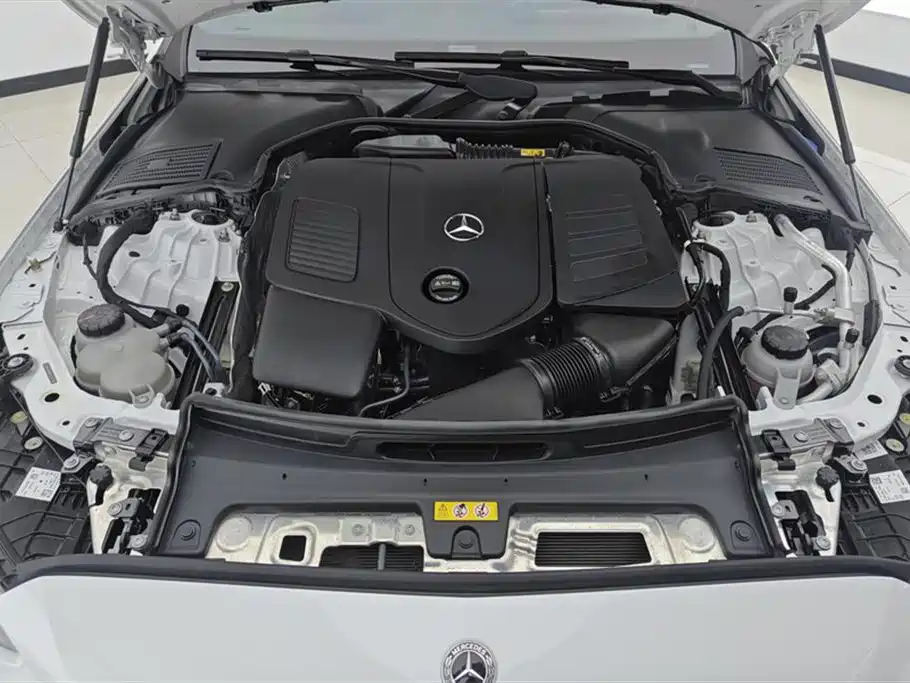 Mercedes-Benz C-Class 2023 — фото 10