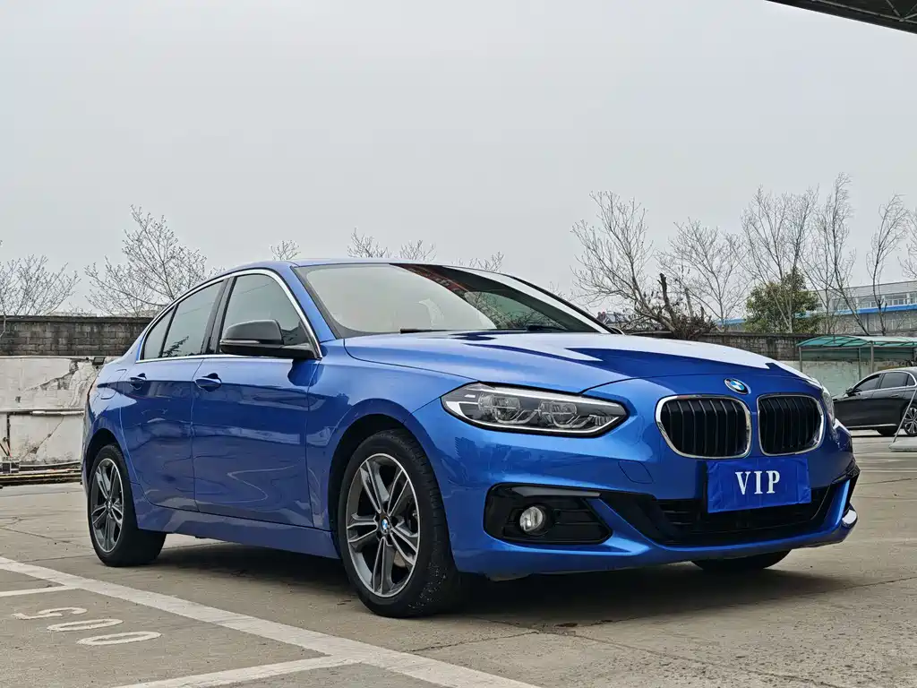 BMW 1 Series 2019 — фото 3