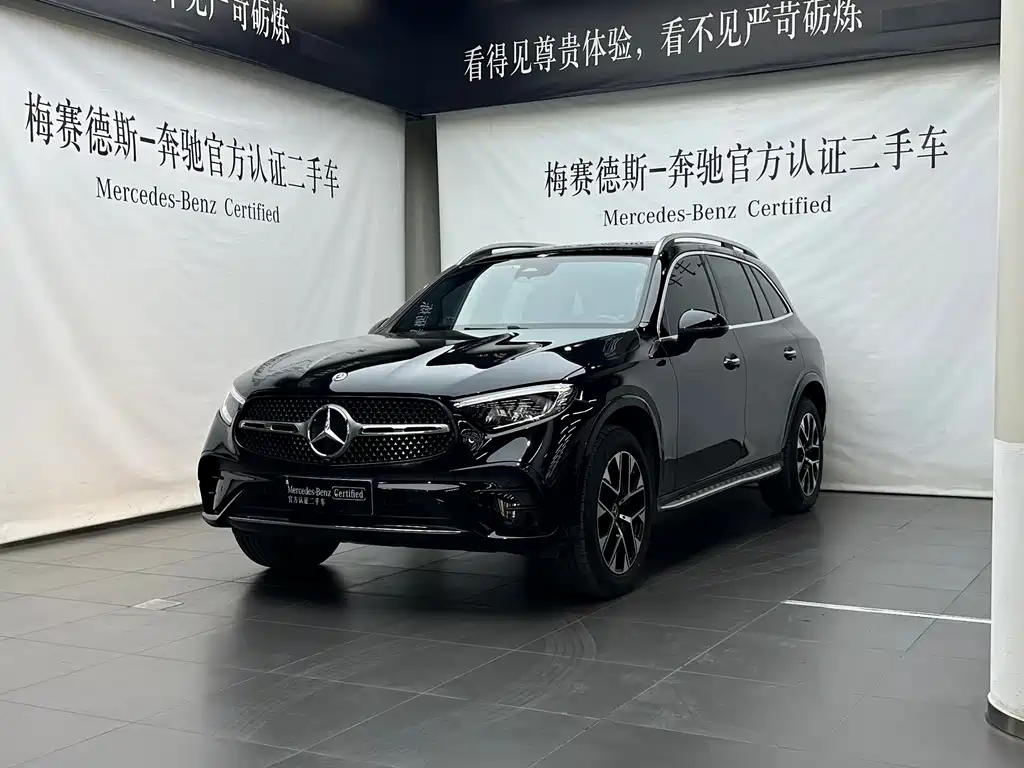 Mercedes-Benz GLC 2023 — фото 1