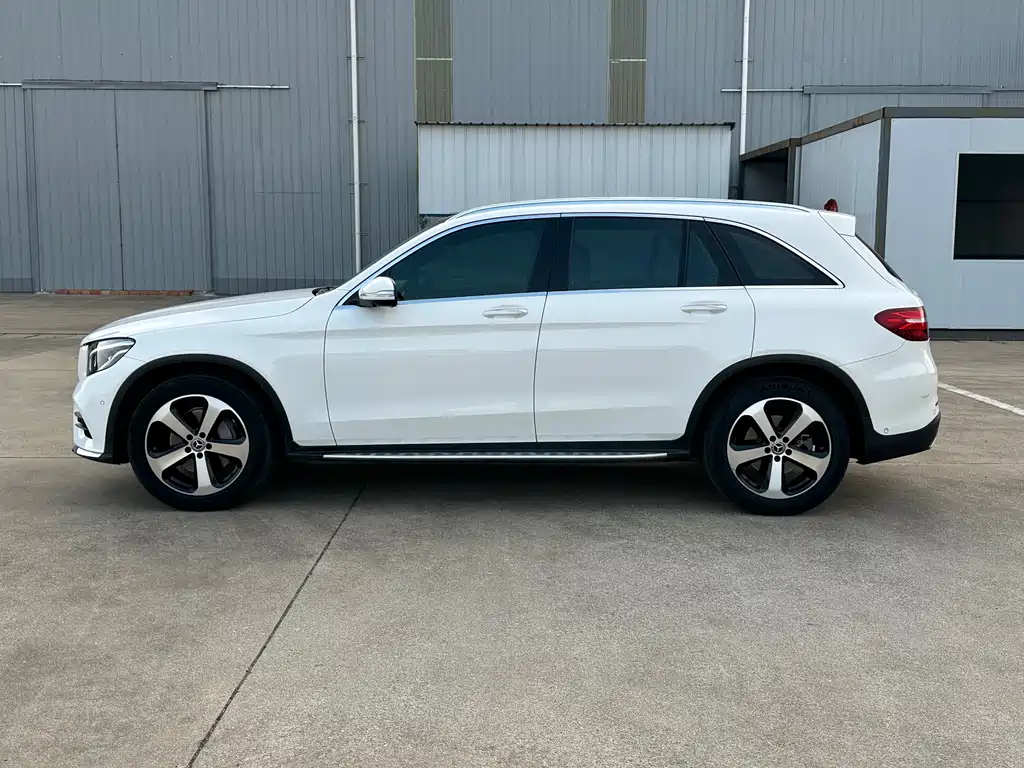 Mercedes-Benz GLC 2019 — фото 12