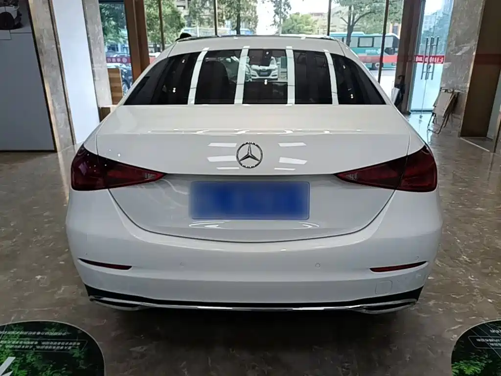Mercedes-Benz C-Class 2023